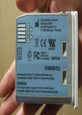 M4607A بطارية المعدات الطبية ، بطارية لي أيون قابلة لإعادة الشحن 11.1V 1600mAh 17.76Wh
