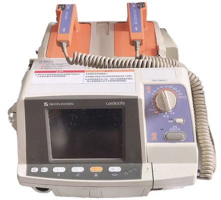 خدمة و إصلاح جهاز نزع الرجفان &quot;نيهون كوهدن&quot; TEC-7621C مع بطاريات المقبض