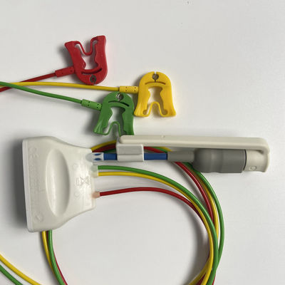 ثلاثة أدلة العصا القياسية الأوروبية مع وصلة الأكسجين في الدم ECG 3 رصاصة Grabber REF:989803171911